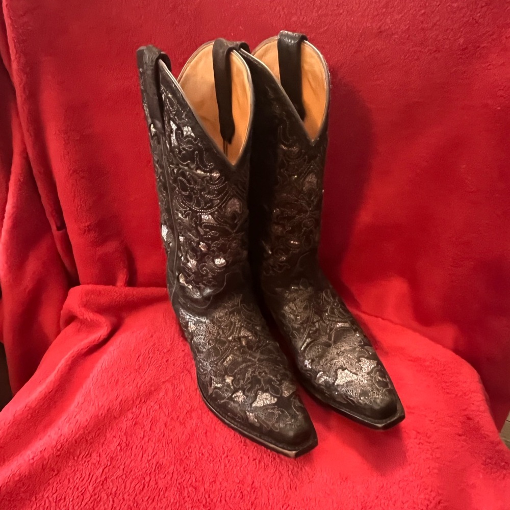 👠Shyanne Black Embroidered Cowboy Glitter Boots